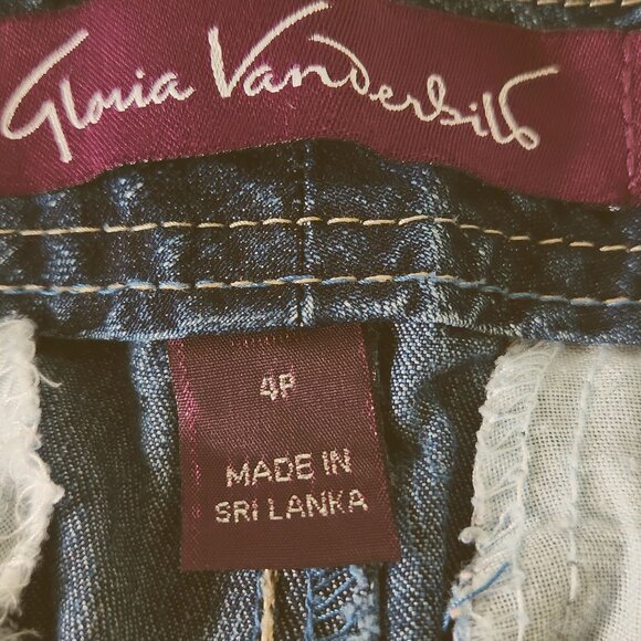 Gloria Vanderbilt Embroidered Jean Capris Stretch 4P - Picture 5 of 6
